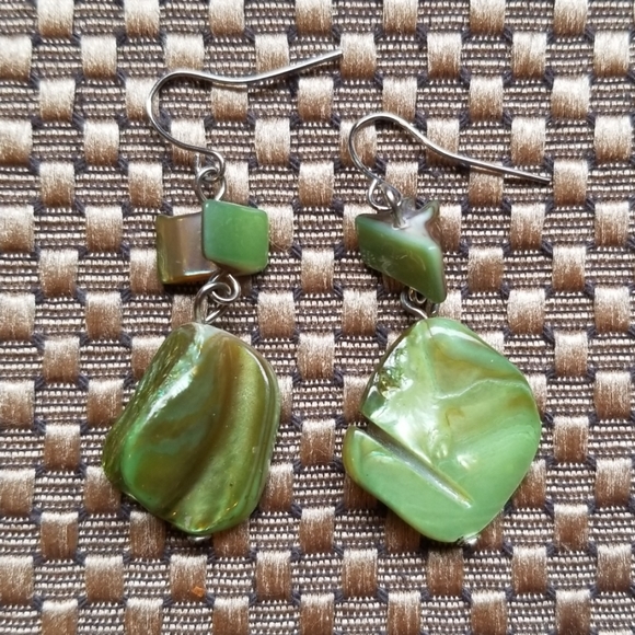 For the love of green 🍀 pendant is sterling - Picture 7 of 8